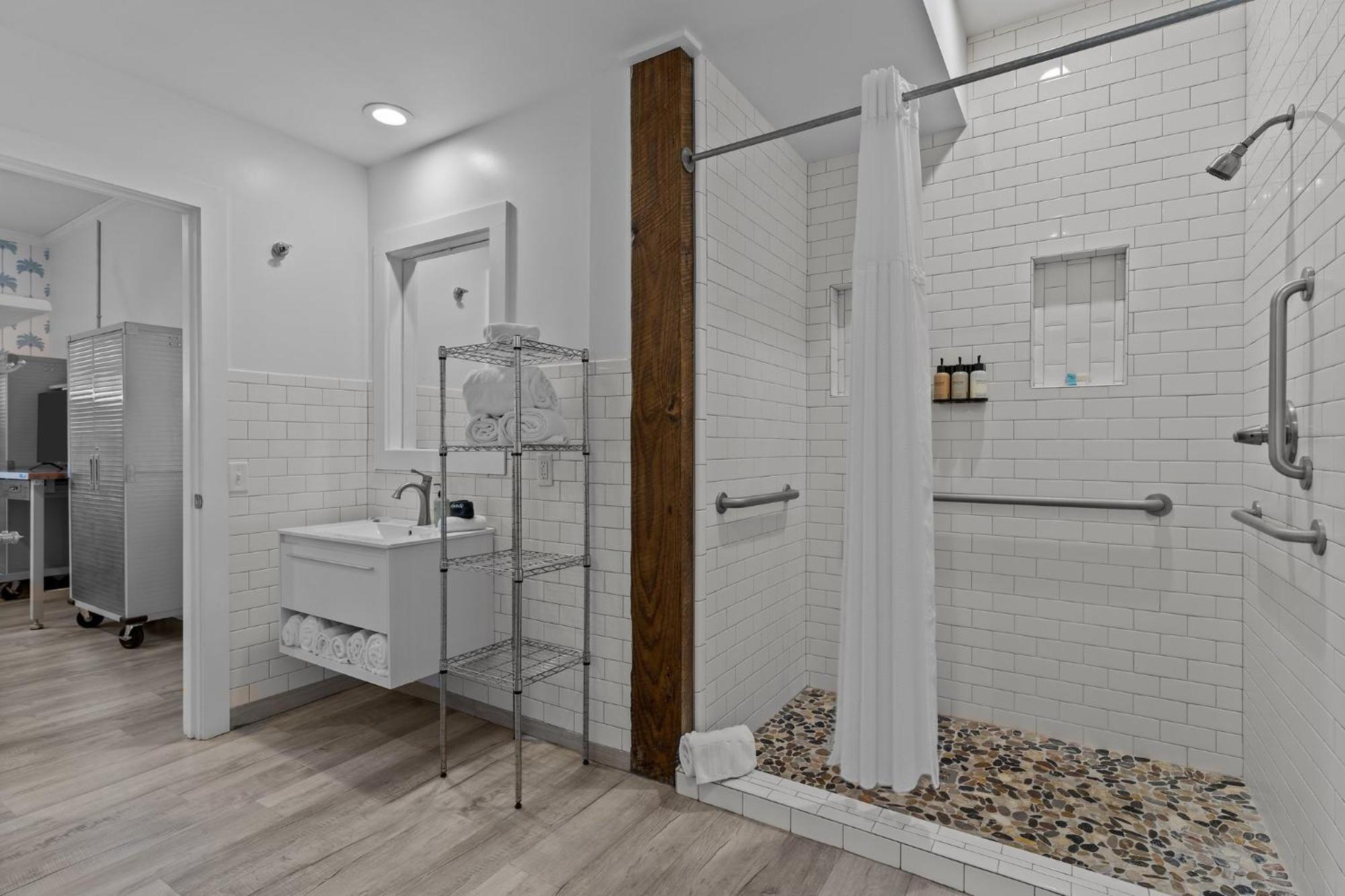 Guest House Topsail توبسيل بيتش المظهر الخارجي الصورة